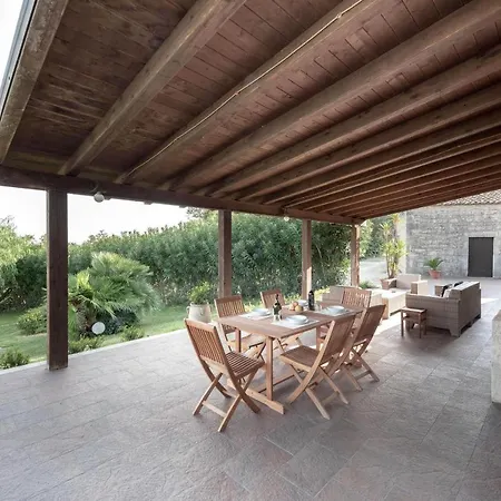 Arancio Villa *